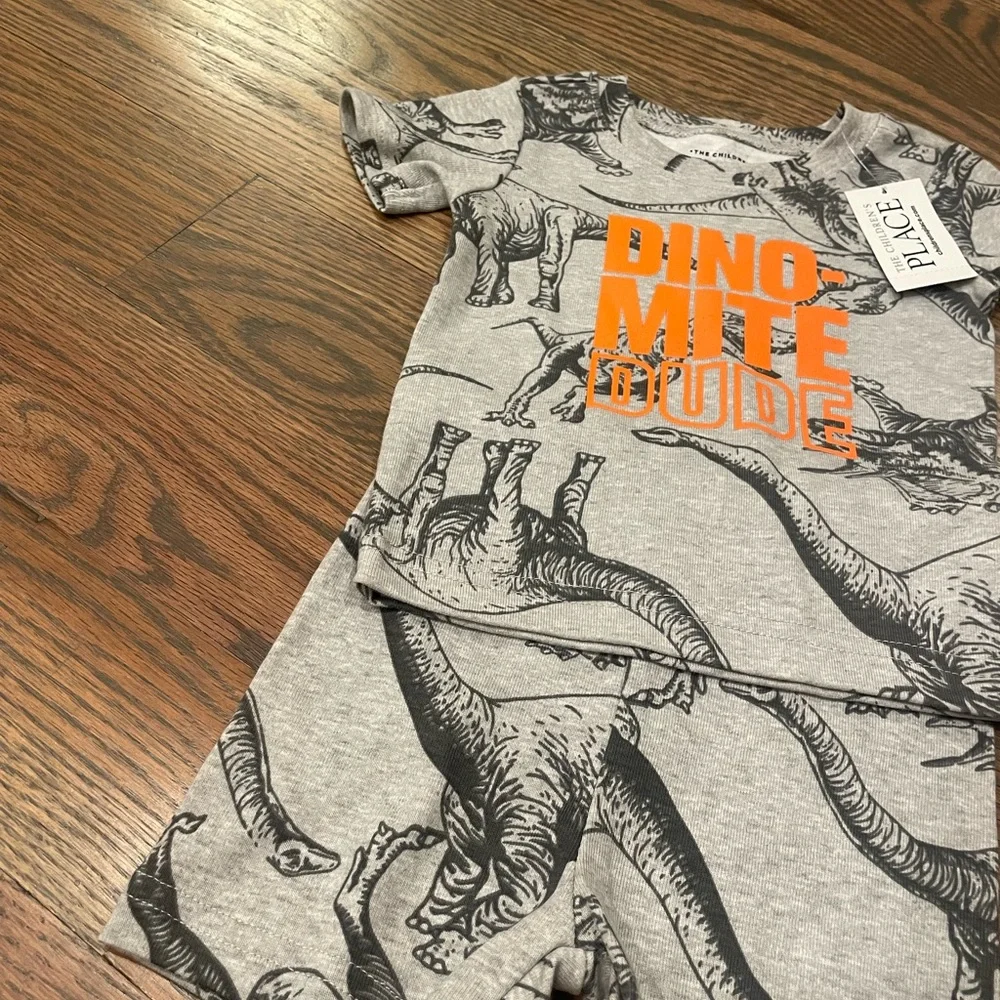 NWT The Children’s Place Outfit